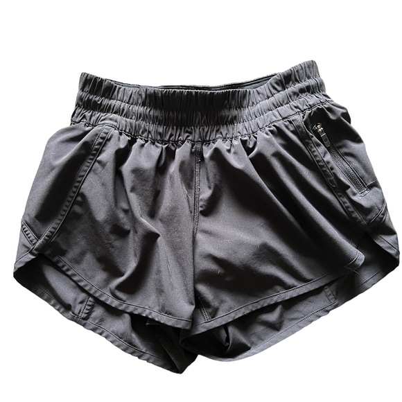 Pants - Lululemon size 6 black shorts with side zipper pocket